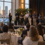 Tampa reconoce a sus héroes comunitarios en ceremonia pública de la Policía